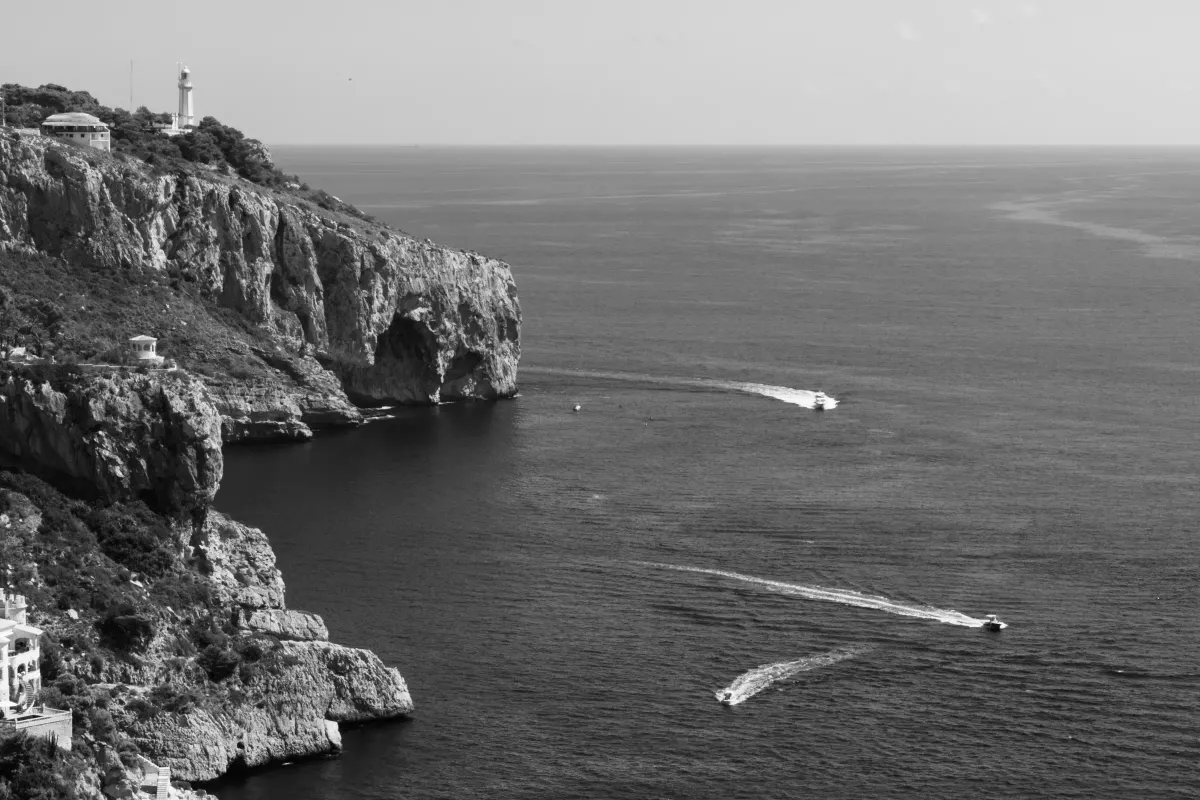Tres barcos.